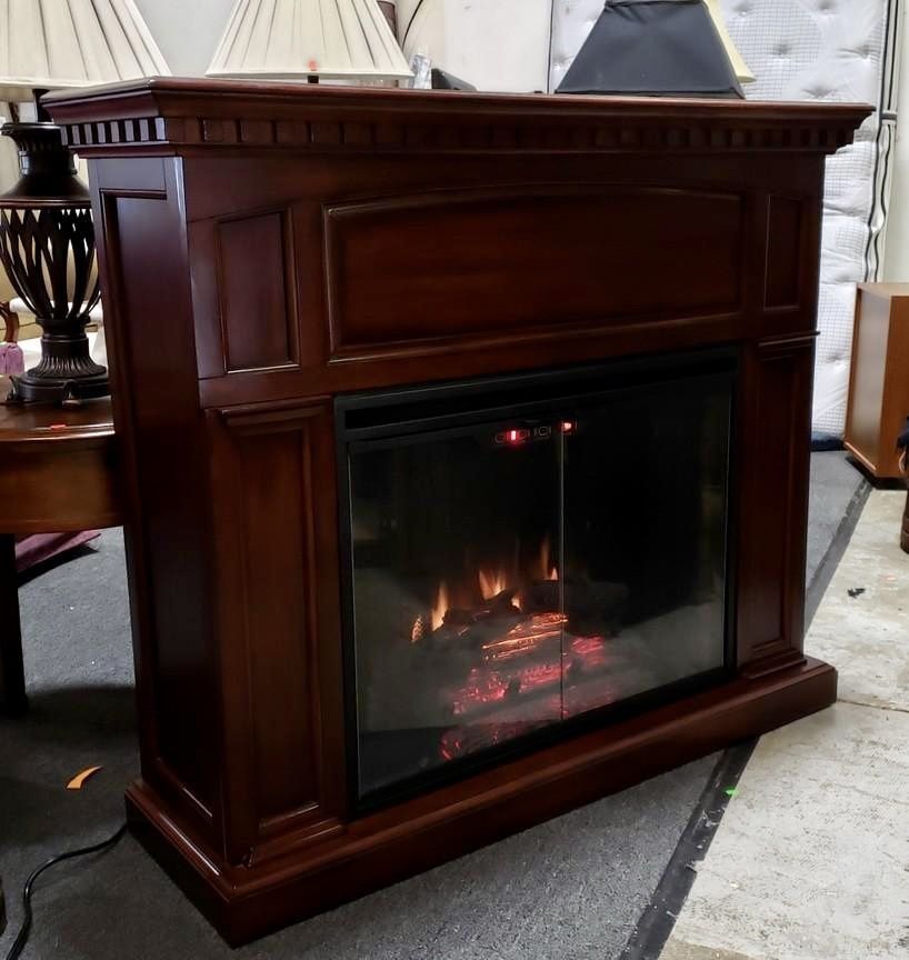 Gorgeous Large Electric Fireplace Heater - Delivery Available - Sale  Pending for Sale in Tacoma, WA - OfferUp