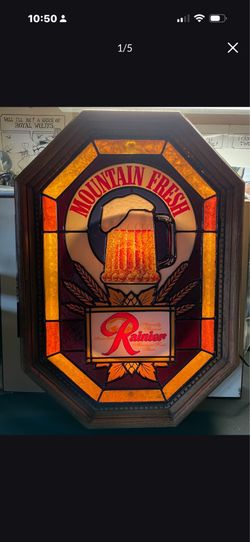 Rainier Beer Motion Sign