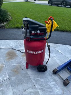 Craftsman air compressor with Michelin 2.5 Floor Jack