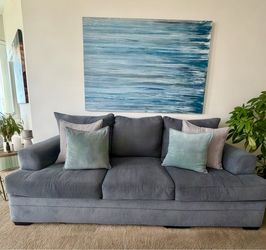 Beautiful Coastal Living Room Set – 2 Sofas + Ottoman