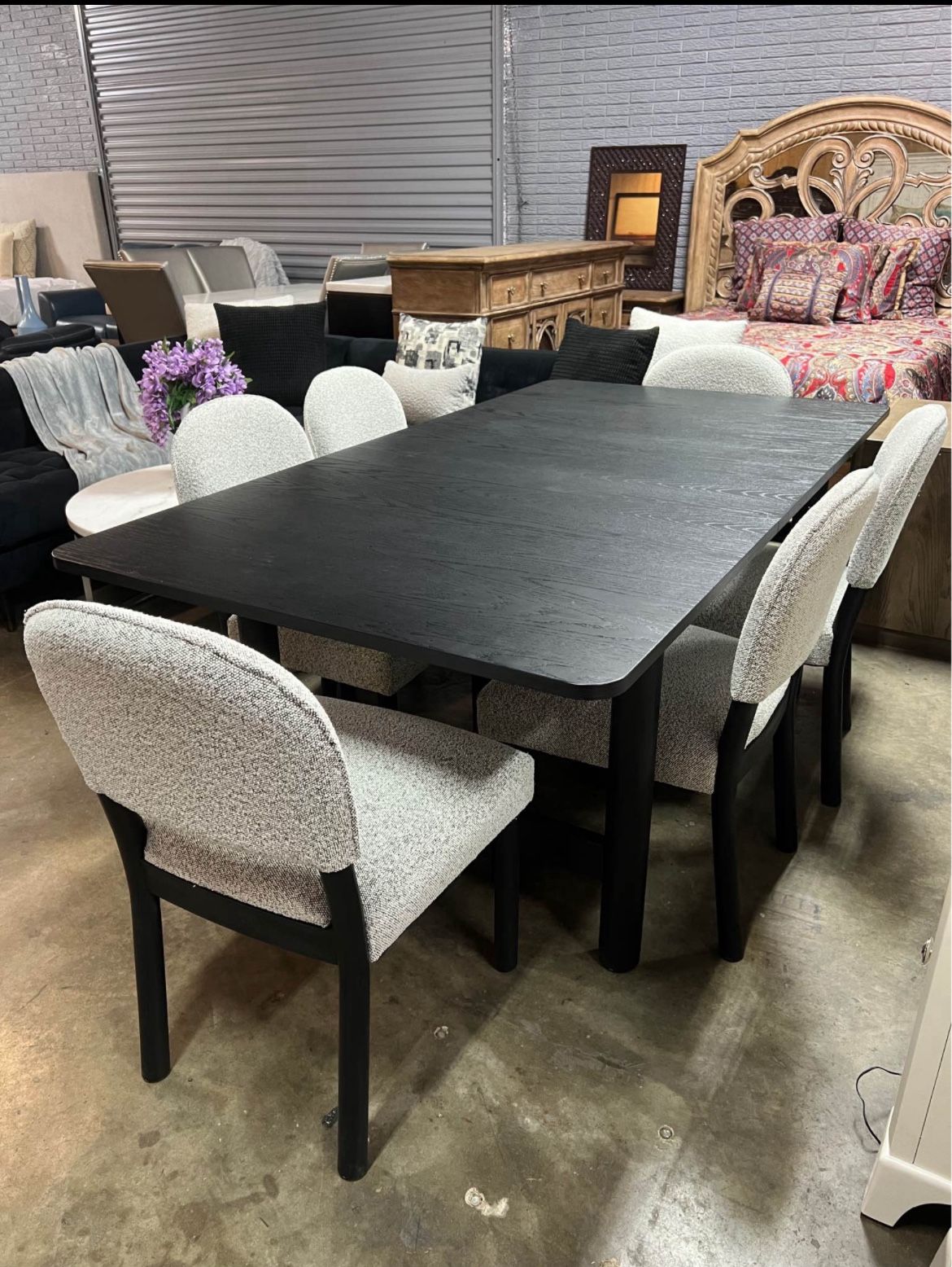 Dining Sets , Dining Tables, 4 Chairs, 8 Chairs