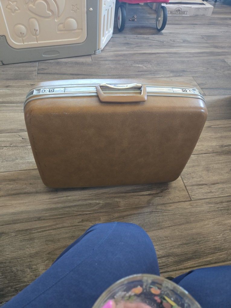 Samsonite Suitcase Travel
