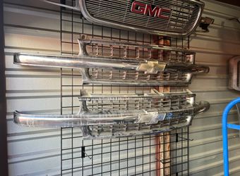Chevy Silverado Tahoe Suburban Grille