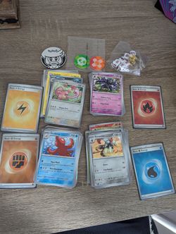 100+ Pokémon Cards With Collectables