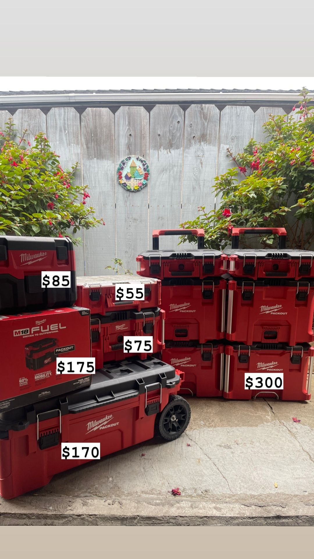 Milwaukee Tools Makita Dewalt