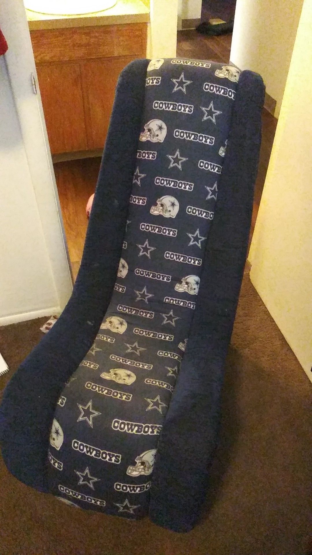 $24 COWBOYS CHAIR ALSO GAME CHAIRR