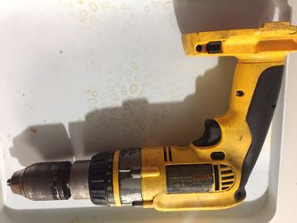 Dewalt tools drills impact flashlight batteries and charger