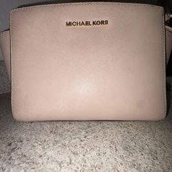 Micheal Kors Selma Bag 