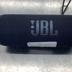 JBL Flip 6 Portable BT Speaker