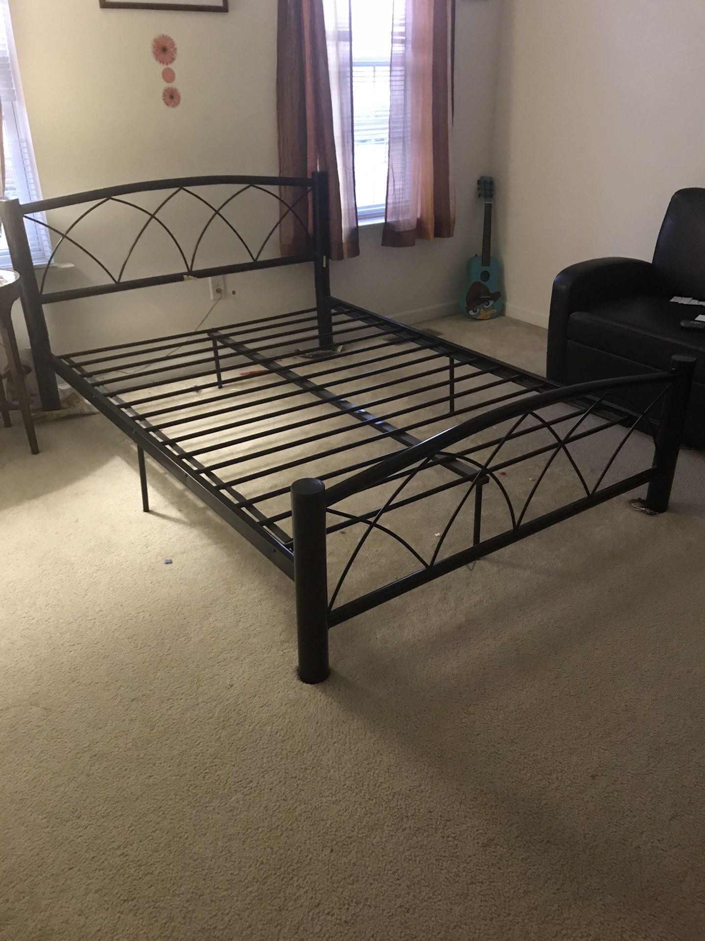 Black color metal folding bed Frame full size