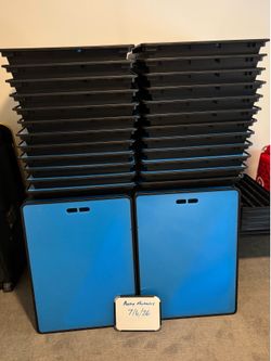 Zion vertical display cases with risers - 50 in stock