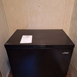DEEPER FREEZER 150 OBO