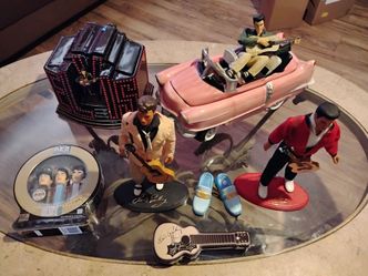 Vintage Elvis Presley collectibles MINT