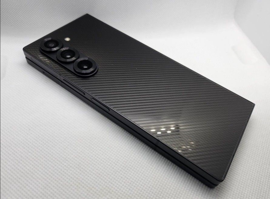 Galaxy Z Fold 6 256gb (UNLOCKED)