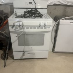 Brand New GE Dishwasher, Stove , Range Never Used 