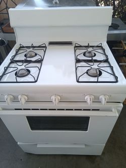 Good working white stove