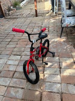 Huffy 16" Kids Bike with Training Wheels