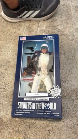 Soldiers of the World WWII Pilot 12" Figure