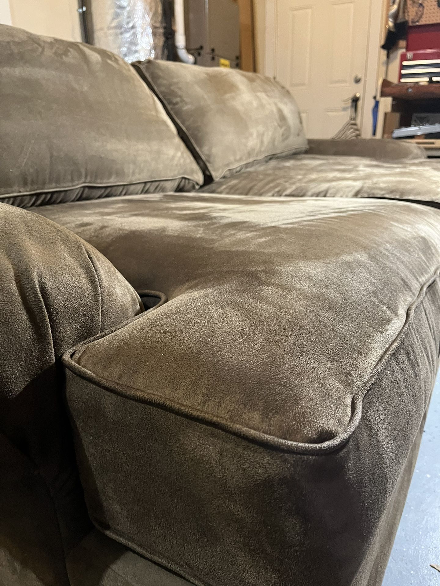 Norwalk Custom Couch for Sale in Kirkland, WA OfferUp