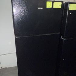 Black Hotpoint Refrigerator 