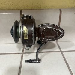 Vintage Fishing Reel