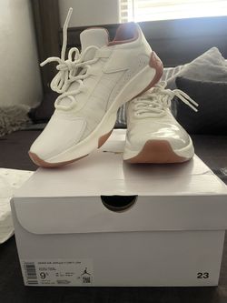 BRAND NEW JORDAN 11 COMFORTER LOW