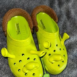 SHREK Crocs 12 M