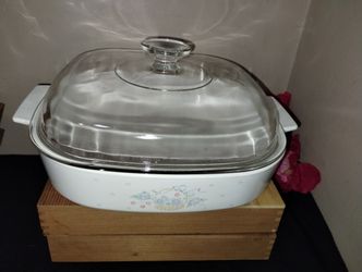 Vintage Corning Ware Country Cornflower Blue Ribbon A-10-B w. Lid 2.5 Liters