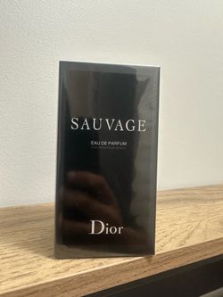 Cologne Dior sauvage