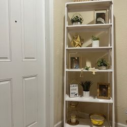 wood 5 Shelf Ladder Bookcase, White