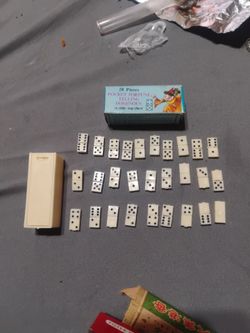 Vintage 28 pieces Pocket Fortune Telling Dominoes