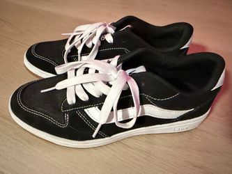 Vans Women’s Ryland LS Sneakers