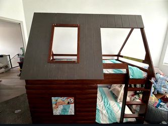 Twin Bunk Bed