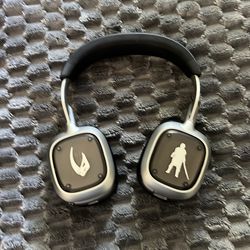 Astro A30 Mandalorian headset
