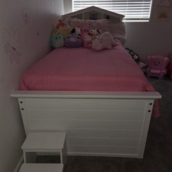 White Double Twin Size Bed With One Mattress 