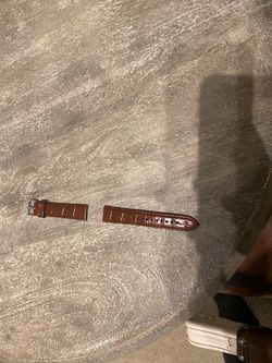 FIRST WATCH MATERIAL SIEKHO SNE102 WATCH BROWN WITH SILVER BUCKLE LEATHER BAND STRAP 20MM/ WITH SPRINGBAR. PICKUP ONLY.