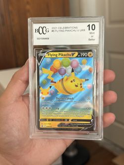 Flying Pikachu V 006/025 Pokemon Celebrations Card
