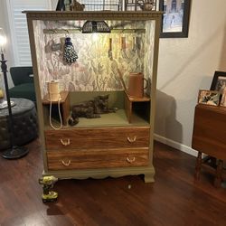 Armoire Dresser