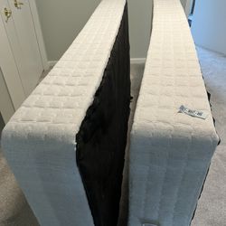 King Bed Box Springs (2 Twin XL) 