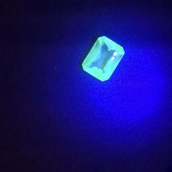 33.5 Carat Large Uranium Glass Gemstone 