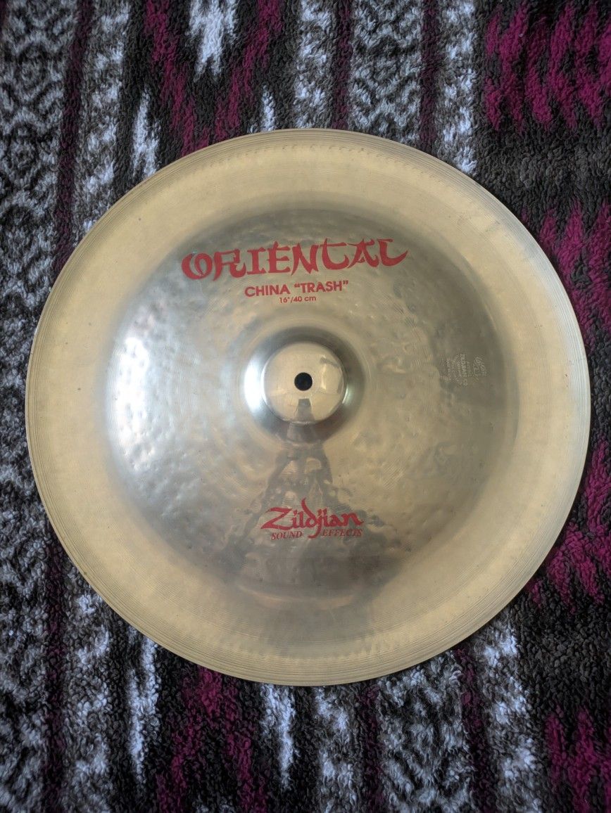 Zildjian 16" china trash oriental Drum Cymbal