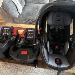 Britax Newborn Car seat 
