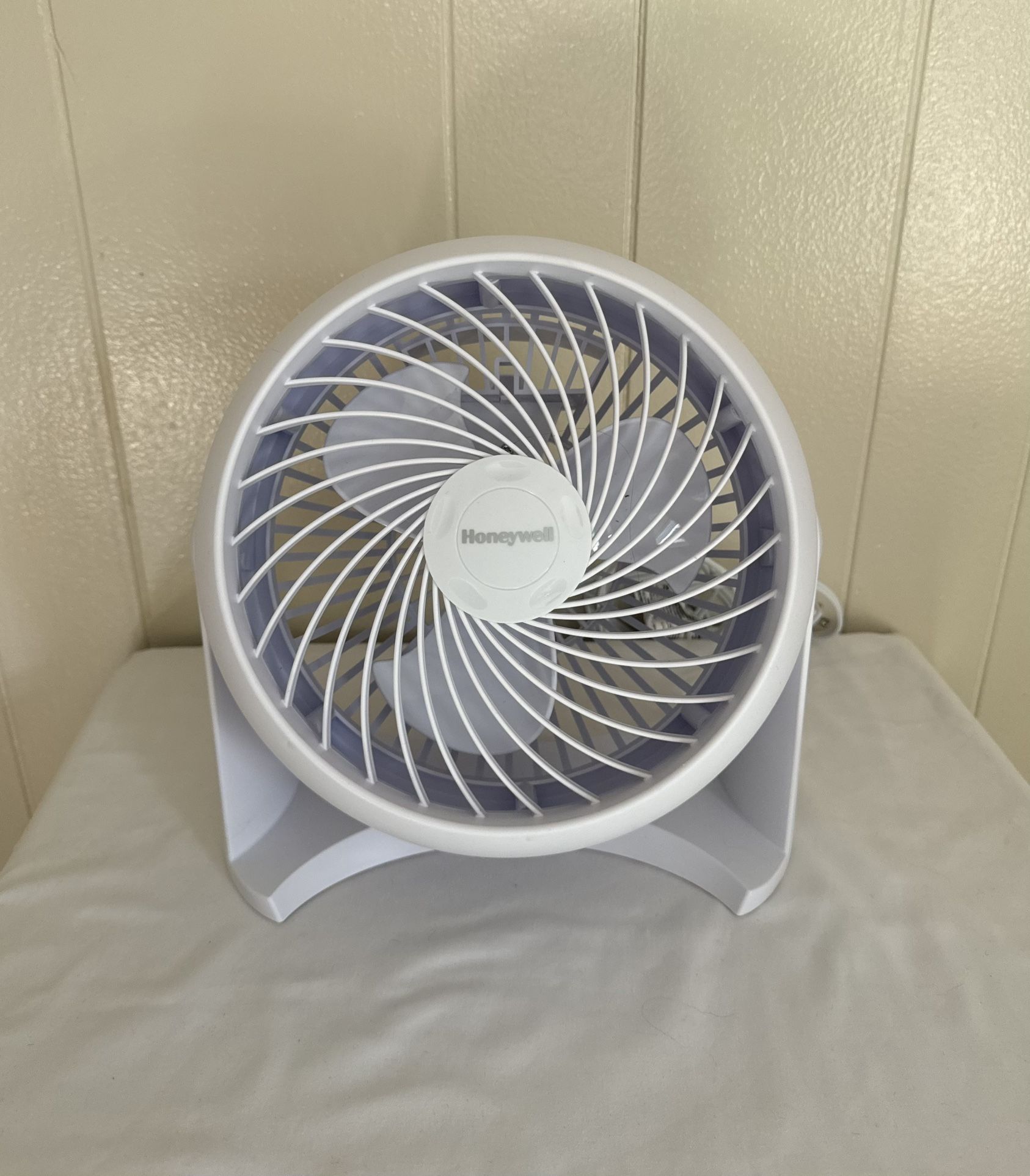 Set Of 2 Fans
