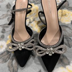 High Heels Black Size 8