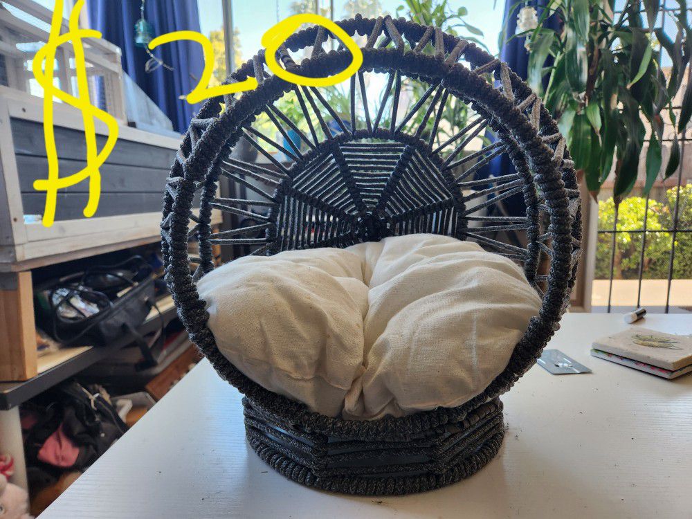Cozy Cat Or Dog  Bed Pillow Included ($20)