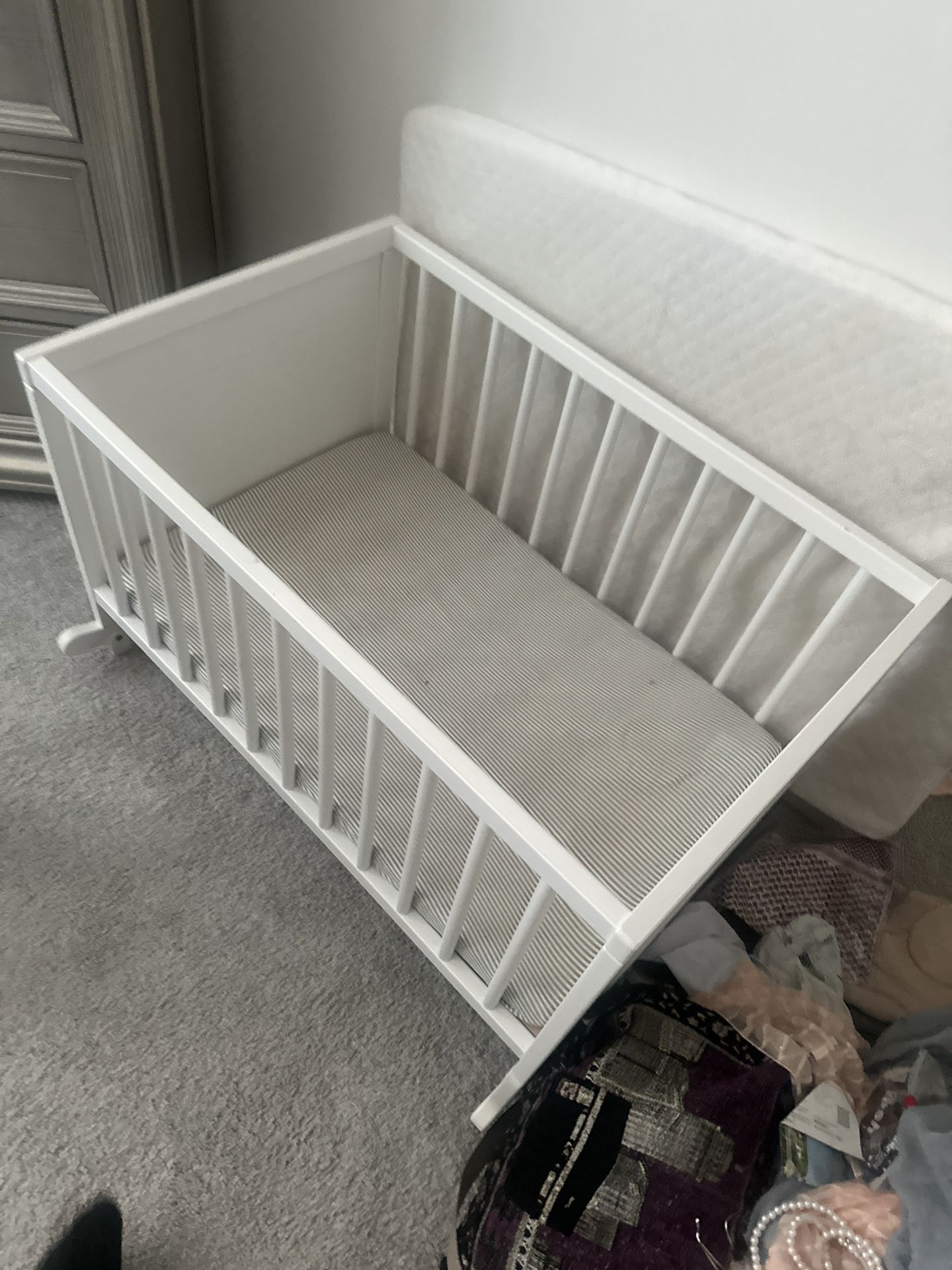 Baby Crib 