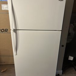 WHIRLPOOL WRT318FZDW 30-inch Wide Top Freezer Refrigerator - 18 cu. ft.