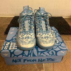 Lamelo LaFrance Size 11 Condition:7.5/10