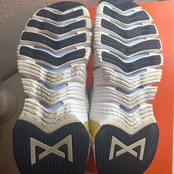 Women’s Nike Metcons 4 