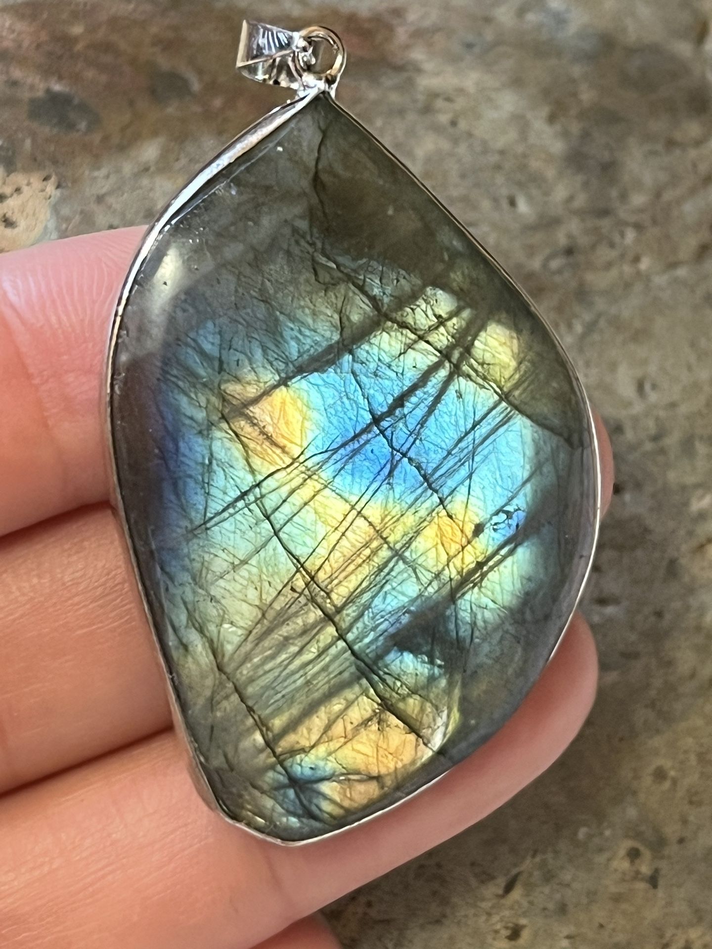 Silver Plated Labradorite Pendant